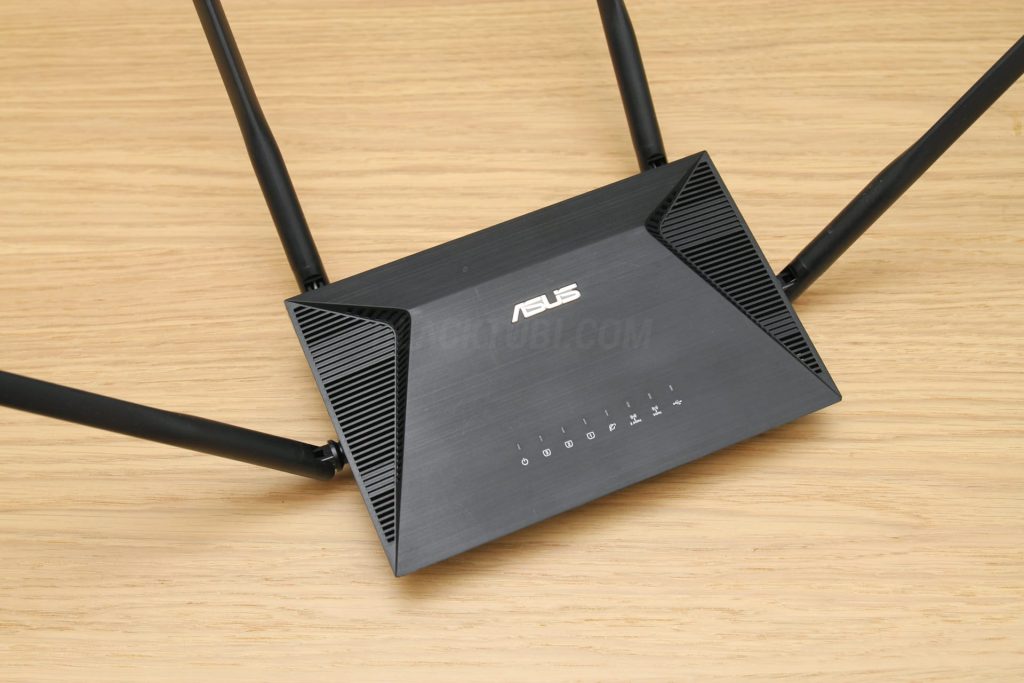 ASUS RT-AX53U Review: 6 Router AX1800 AiMesh WiFi